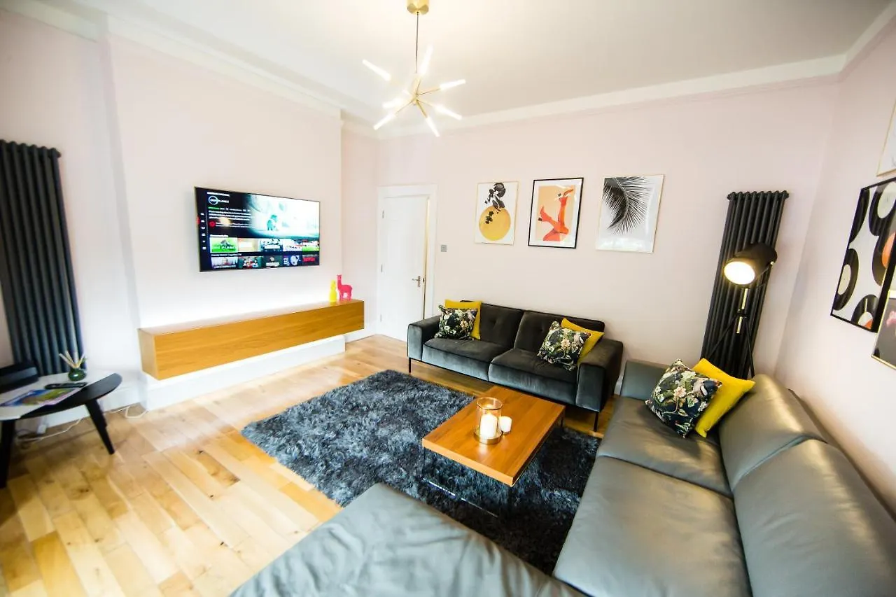Maison Parfaite Hg1 - 2 Luxury Apartments With Parking Space - In Town Centre Harrogate